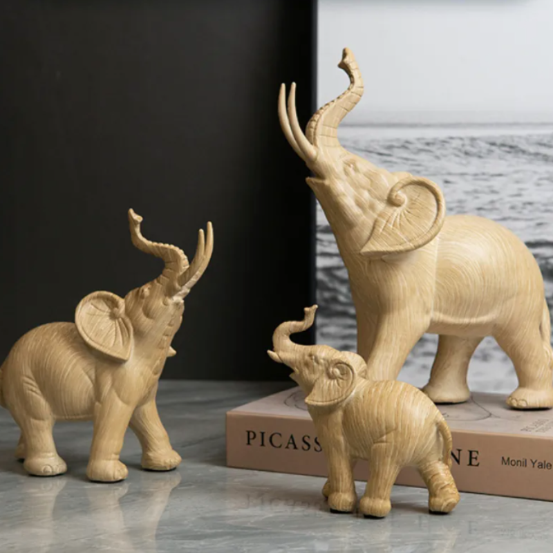 CasaFinesse™ Wooden Elephant Set