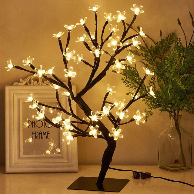 CasaFinesse™ Tree light