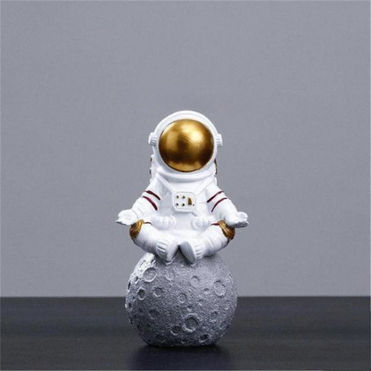 CasaFinesse™ Nordic Astronaut Figurines Set