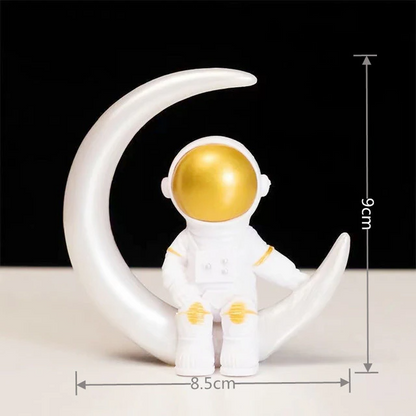 CasaFinesse™ Nordic Astronaut Figurines Set