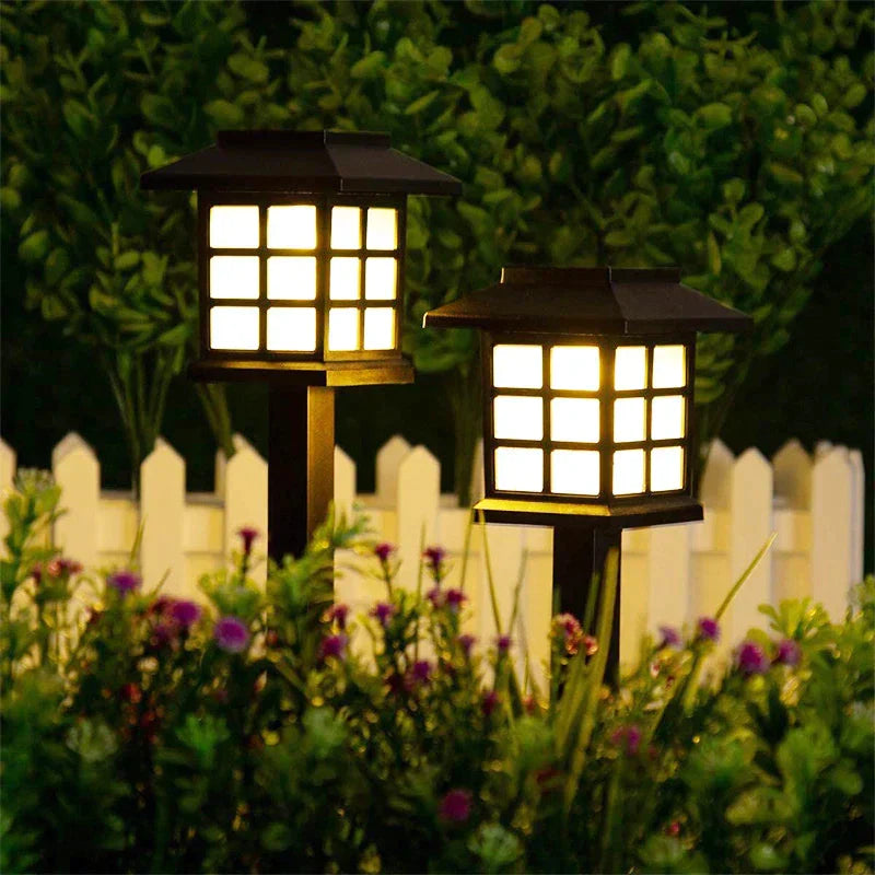 CasaFinesse™ Outdoor Solar Lights